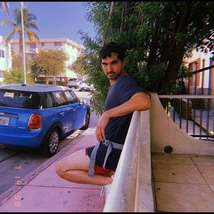 Meet your Posher, Johnathan